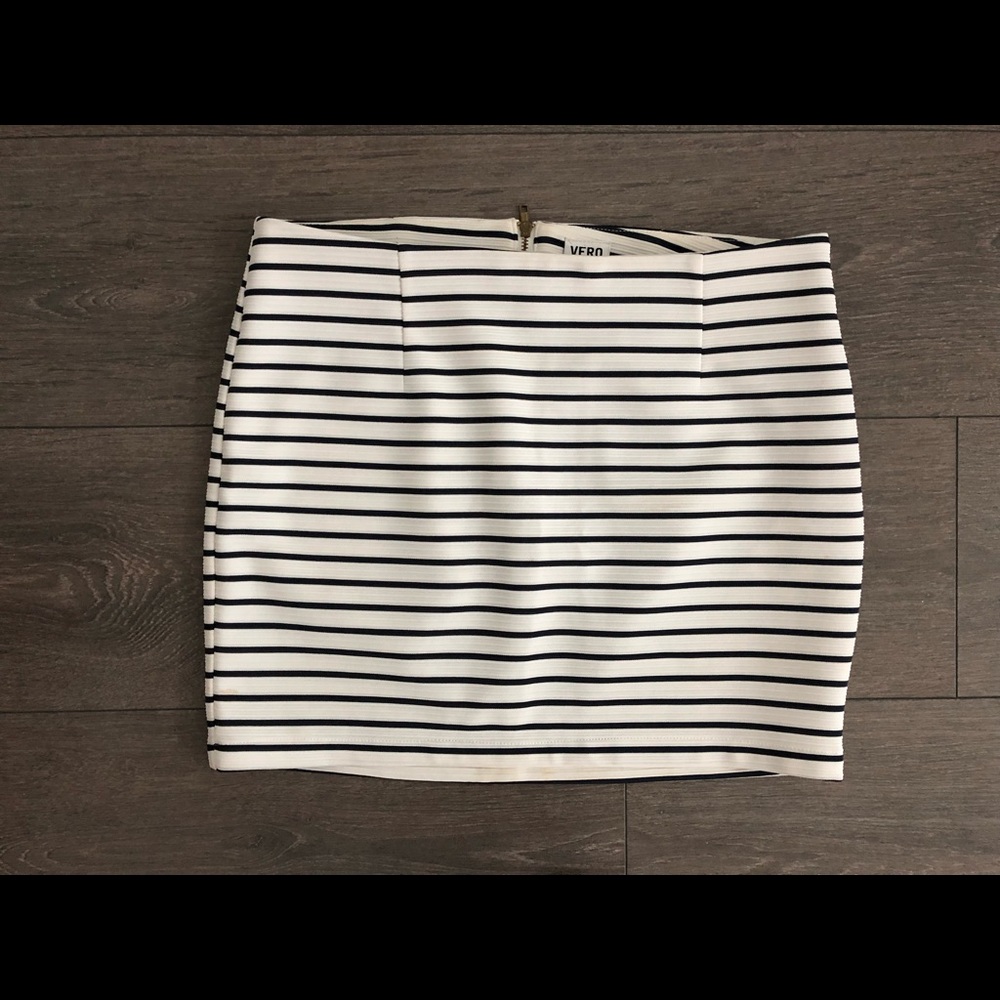 Vero Moda White and Black Striped Pencil Skirt